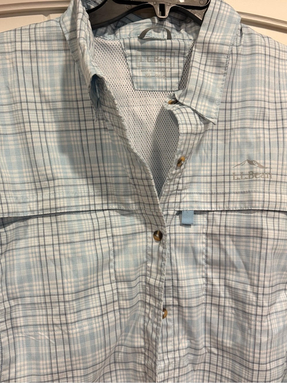 L.L.Bean Men’s XL Vented Fishing Shirt Light Blue Plaid Button Up - Picture 2 of 8